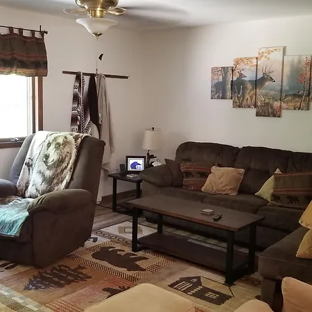 Serenity And Fun All In One In This Cozy Pocono Cabin Jim Thorpe Exterior foto