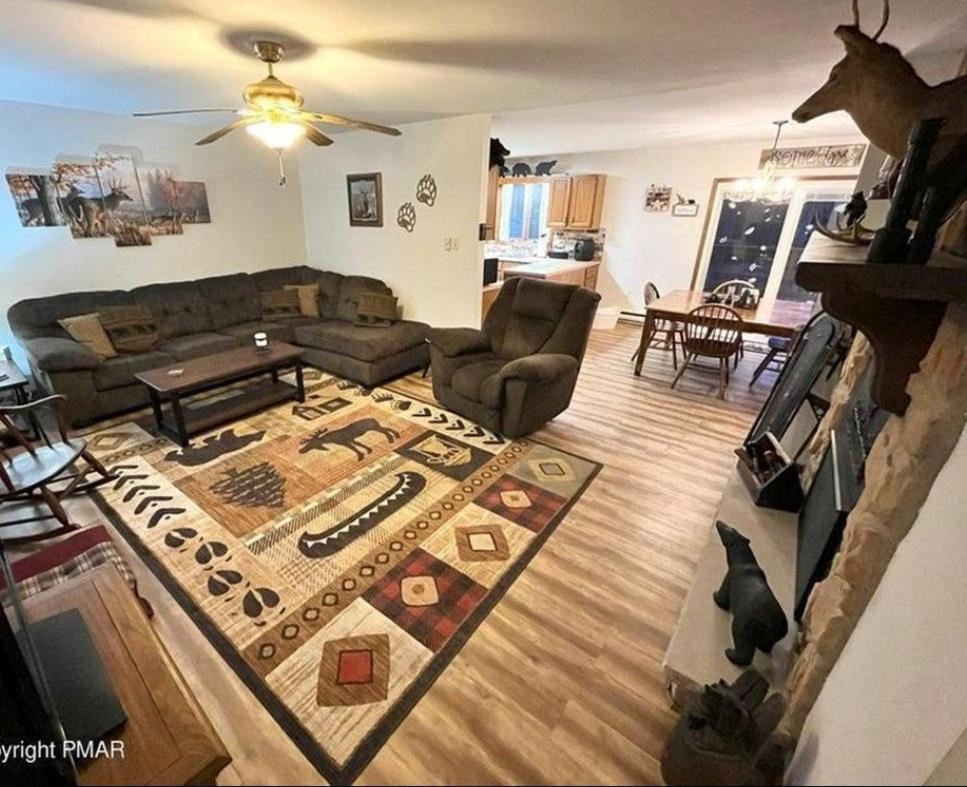 Holiday home Serenity And Fun In One In Cozy Pocono *