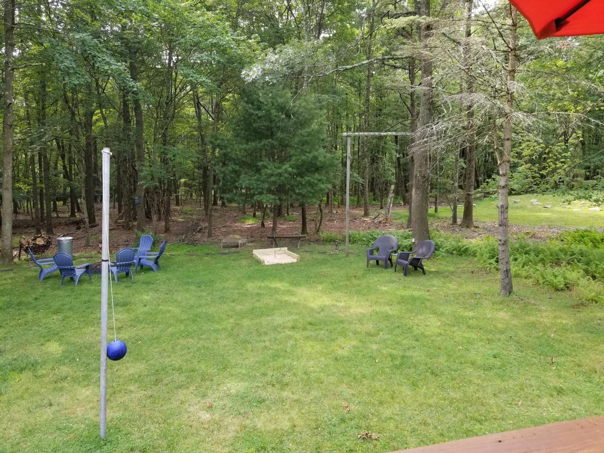 Serenity And Fun In One In Cozy Pocono Holiday home Jim Thorpe