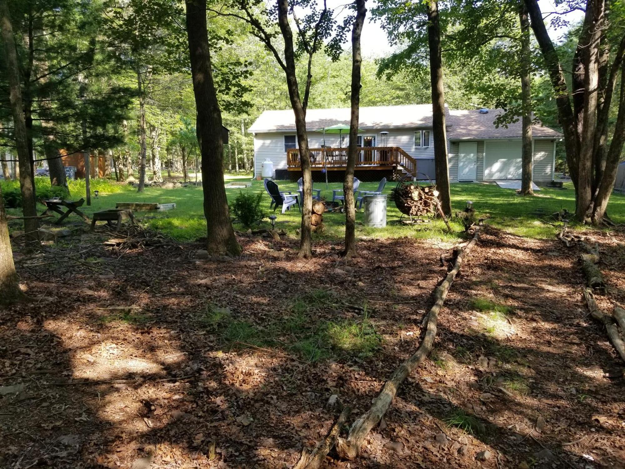 Serenity And Fun In One In Cozy Pocono Jim Thorpe